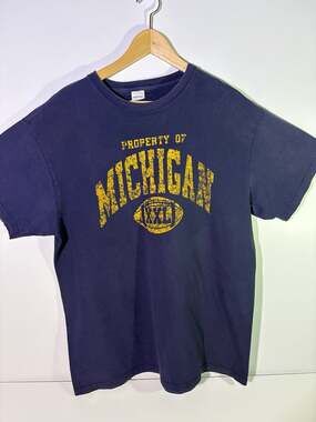 Property of Michigan University T-Shirt Size XXL Navy Blue Graphic Tee